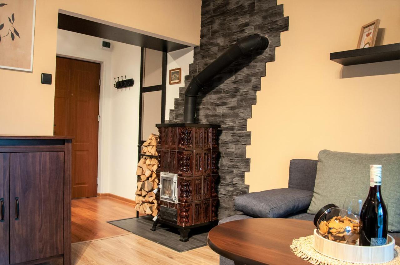 Apartament "Klimatycznie" - Przytulny, 4-Osobowy, Jelenia Gora, Cieplice מראה חיצוני תמונה